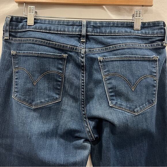 Levi's 715 Bootcut Denim Jeans Womens 31 Casual Classic Basic Staple Everyday - Picture 4 of 9